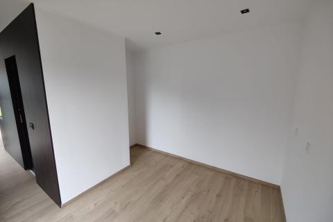 Ernesto zorgwoning huurwoning slaapruimte + ruimte kleerkast