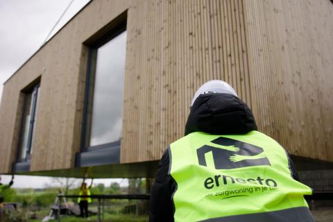 Ernesto zorgwoning in de tuin - Plaatsing Wommersom - Zorgwoning 40m² Maximo - Plaatsing 4